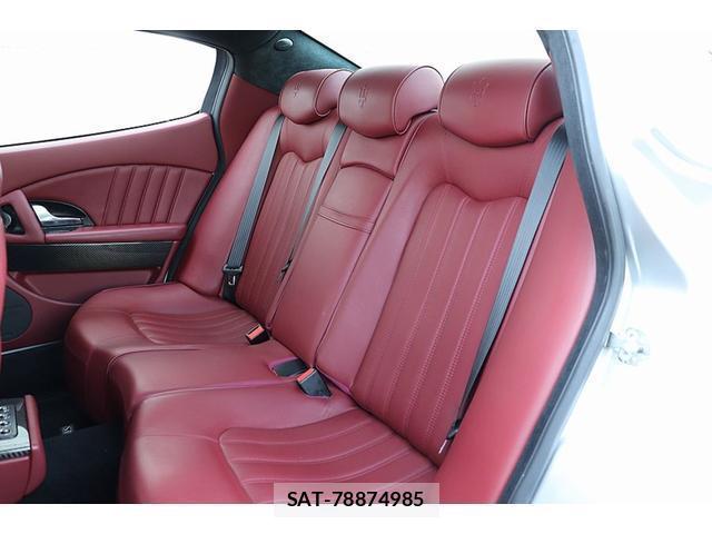 Maserati QUATTROPORTE 2007-11 7803320-10