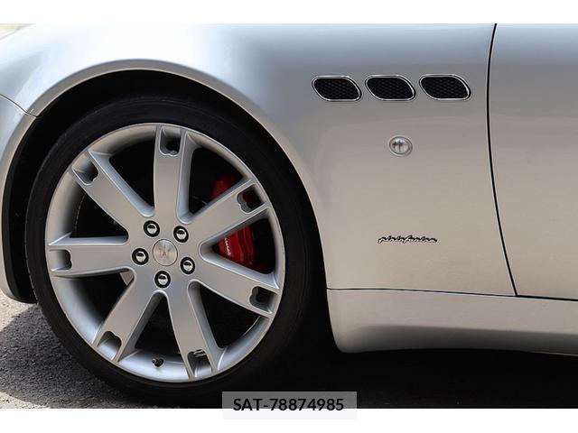Maserati QUATTROPORTE 2007-11 7803320-6