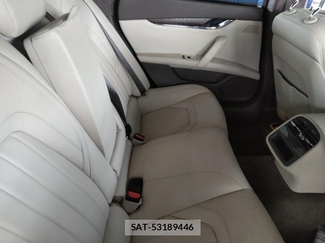 Maserati QUATTROPORTE 2015-03 7805763-3