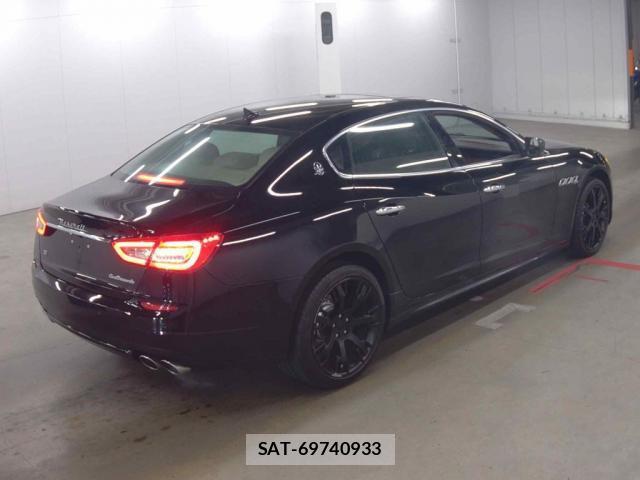 Maserati QUATTROPORTE 2013-11 7810418-1