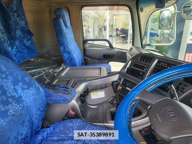 UD Trucks QUON 2013-03 7798009-9