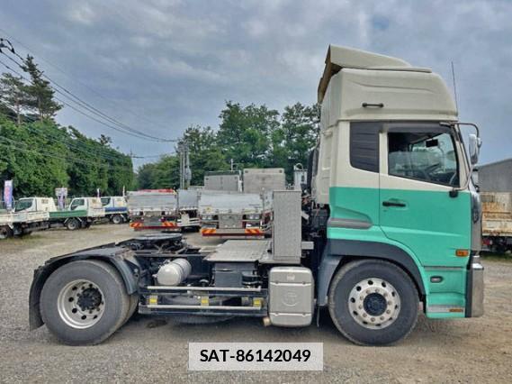 UD Trucks QUON 2017 7808097-11