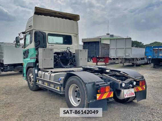 UD Trucks QUON 2017 7808097-3