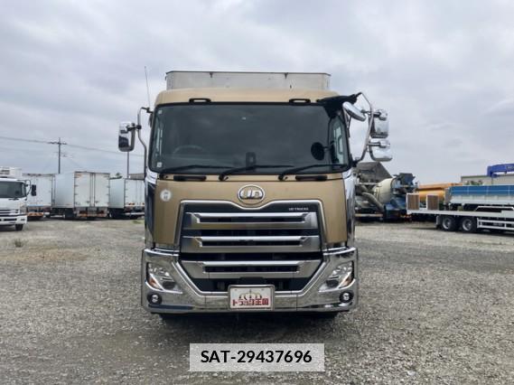 UD Trucks QUON 2018 7808128-13
