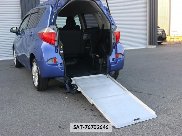 Toyota RACTIS 2010-11 7796375-16