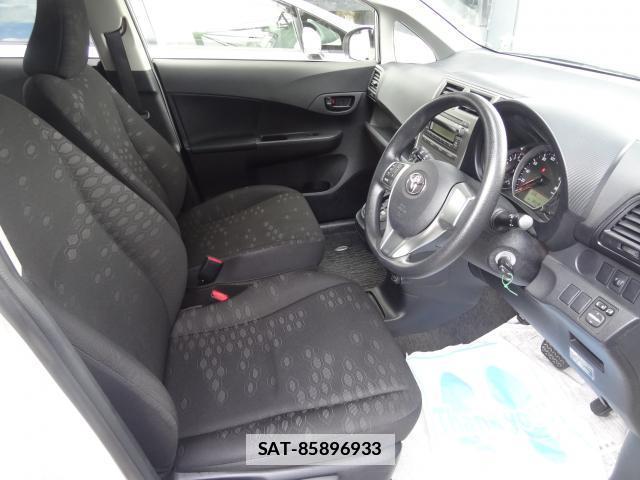 Toyota RACTIS 2012-12 7805263-14