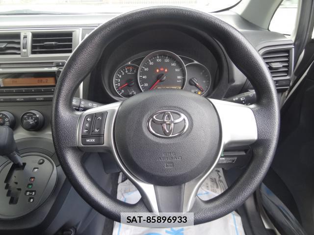 Toyota RACTIS 2012-12 7805263-18