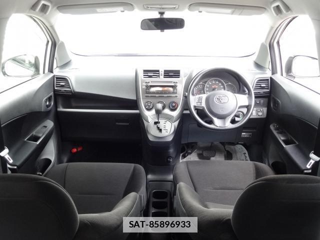 Toyota RACTIS 2012-12 7805263-2
