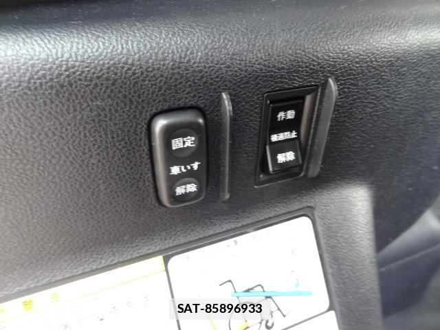 Toyota RACTIS 2012-12 7805263-3