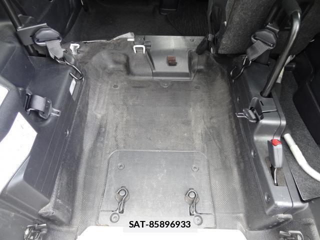 Toyota RACTIS 2012-12 7805263-7