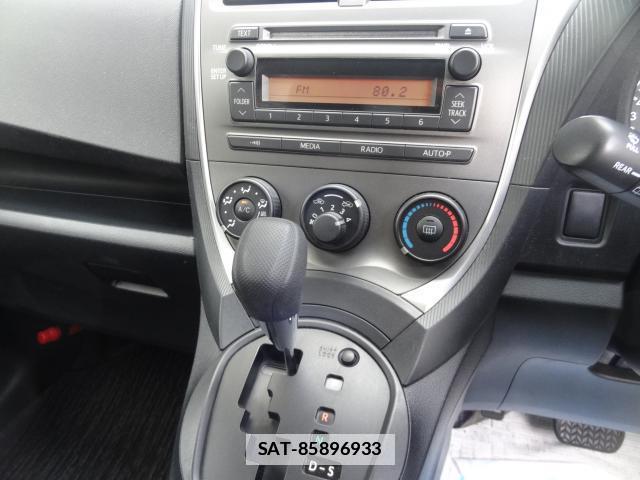 Toyota RACTIS 2012-12 7805263-8