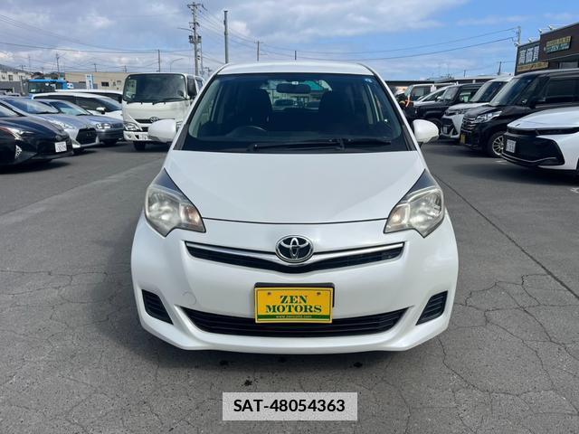 Toyota RACTIS 2012-08 7805864-1