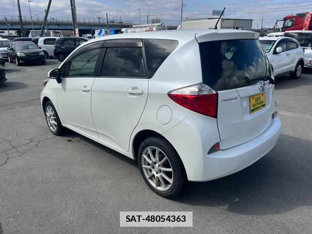 Toyota RACTIS 2012-08 7805864-3