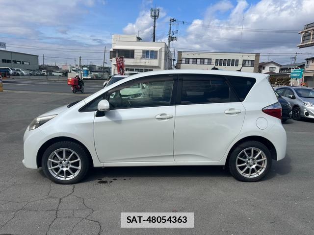 Toyota RACTIS 2012-08 7805864-6