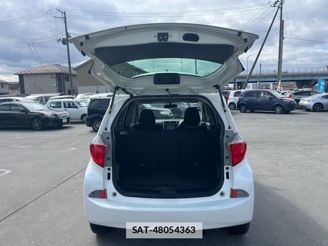 Toyota RACTIS 2012-08 7805864-9