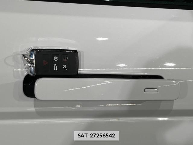 Land Rover RANGE ROVER EVOQUE 2024-06 7798986-12