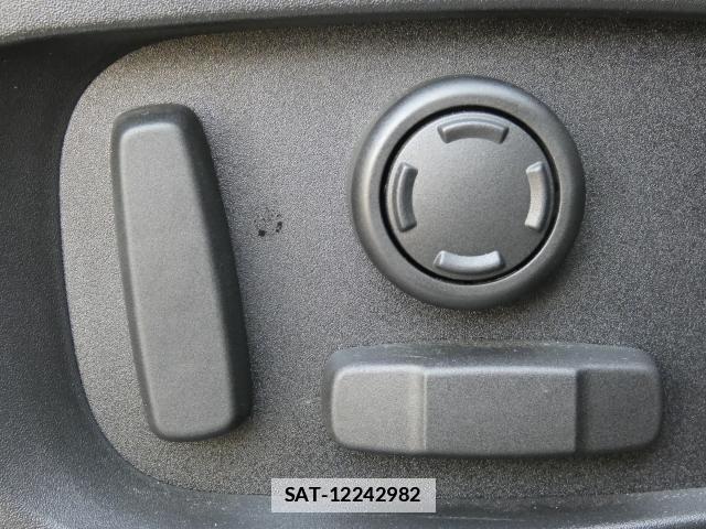 Land Rover RANGE ROVER EVOQUE 2023-12 7806300-12