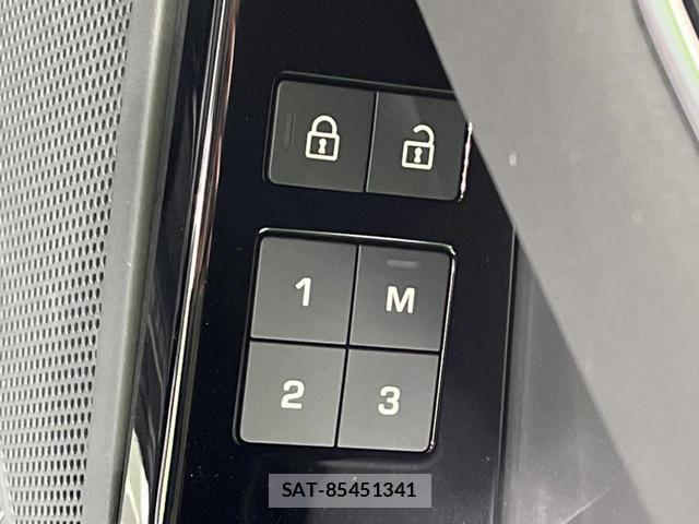 Land Rover RANGE ROVER VELAR 2025-05 7798990-12