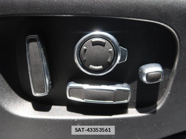 Land Rover RANGE ROVER VELAR 2024-10 7799623-12
