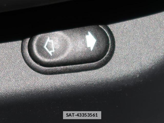 Land Rover RANGE ROVER VELAR 2024-10 7799623-14
