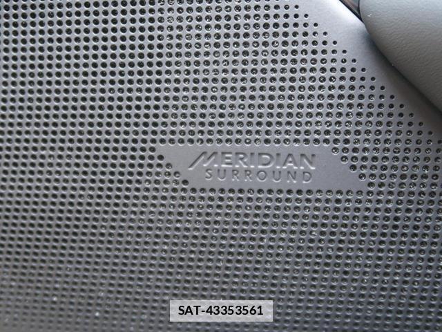 Land Rover RANGE ROVER VELAR 2024-10 7799623-3