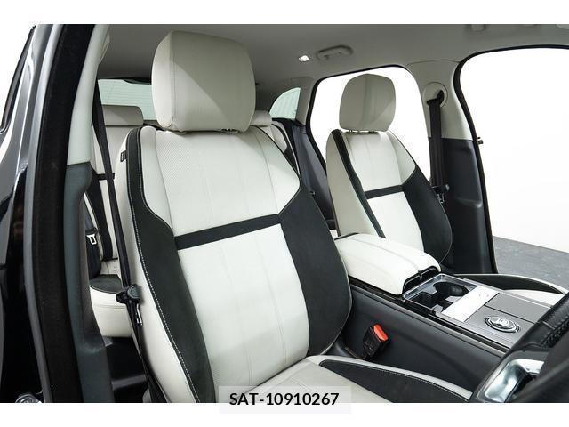 Land Rover RANGE ROVER VELAR 2018-04 7807055-3