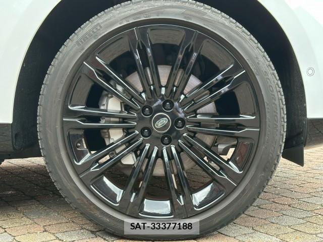 Land Rover RANGE ROVER 2024-04 7793782-8