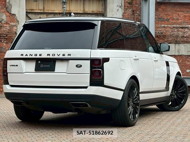 Land Rover RANGE ROVER 2022-03 7793784-1