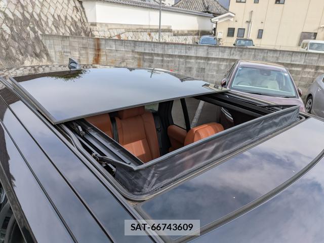Land Rover RANGE ROVER 2018-05 7795333-14