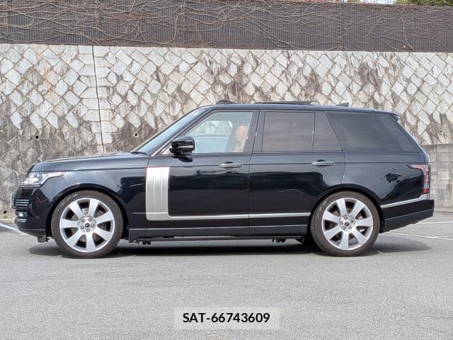 Land Rover RANGE ROVER 2018-05 7795333-6