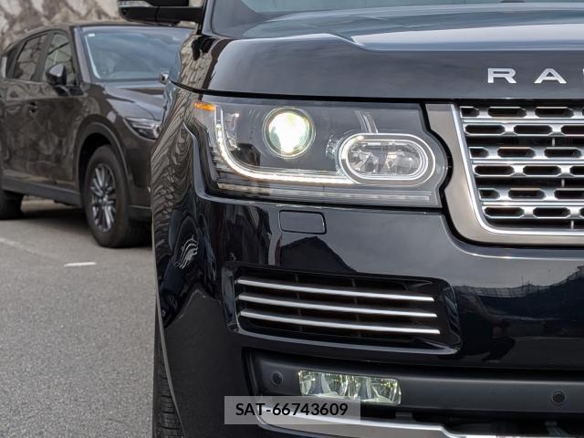 Land Rover RANGE ROVER 2018-05 7795333-9
