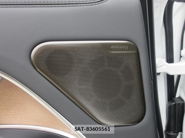 Land Rover RANGE ROVER 2023-10 7801387-15