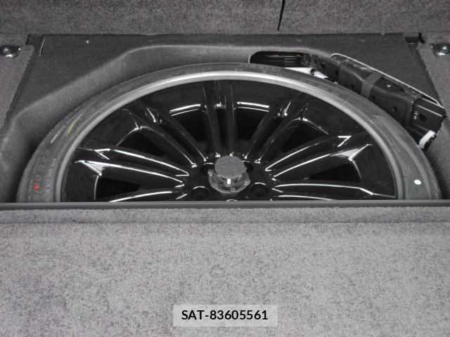 Land Rover RANGE ROVER 2023-10 7801387-7