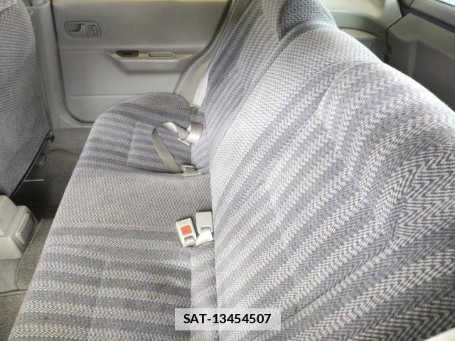 Nissan RASHEEN 1997-03 7805739-3