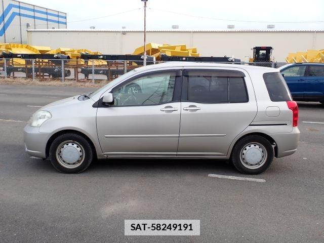 Toyota RAUM 2005-03 7799983-10