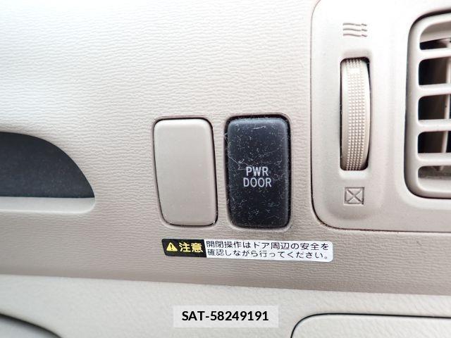 Toyota RAUM 2005-03 7799983-18