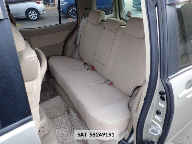 Toyota RAUM 2005-03 7799983-6
