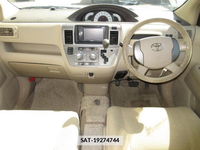 Toyota RAUM 2007-09 7803311-2