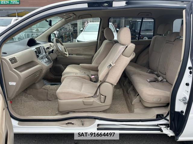 Toyota RAUM 2006-11 7805873-13