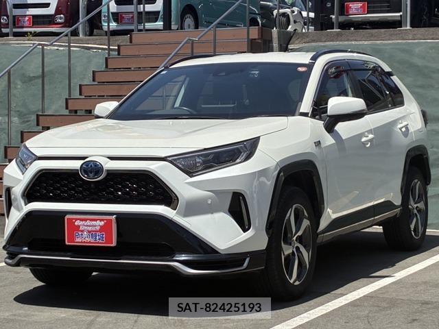 Toyota RAV4 PHV 2021-10 7793706-0
