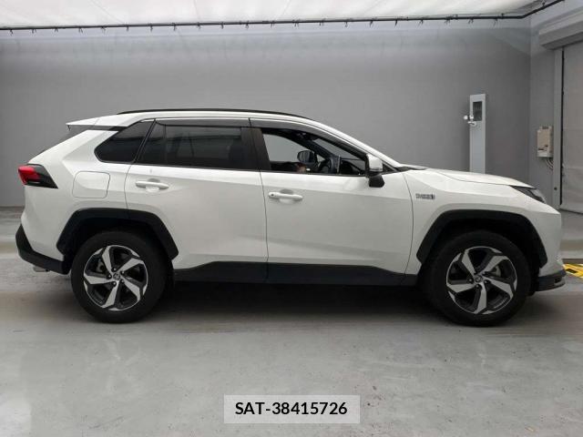 Toyota RAV4 PHV 2022-03 7794187-11