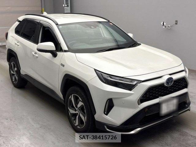 Toyota RAV4 PHV 2022-03 7794187-8