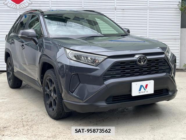 Toyota RAV4 2019-06 7795215-16