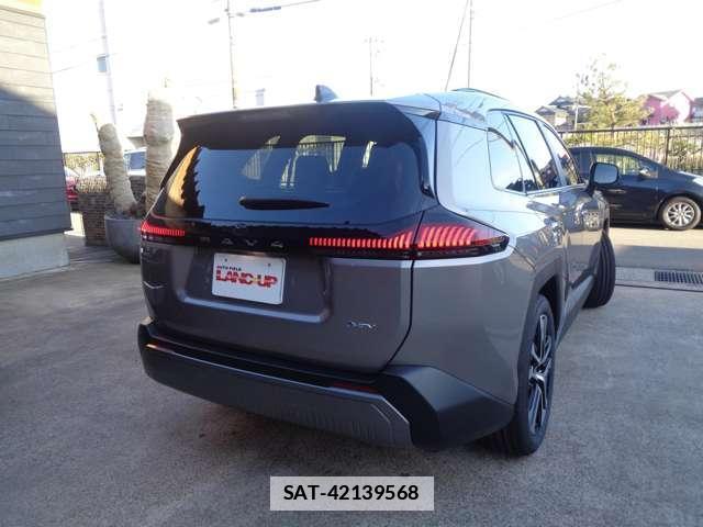 Toyota RAV4 2026-05 7802038-4