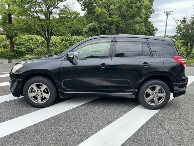 Toyota RAV4 2013-07 7805437-10