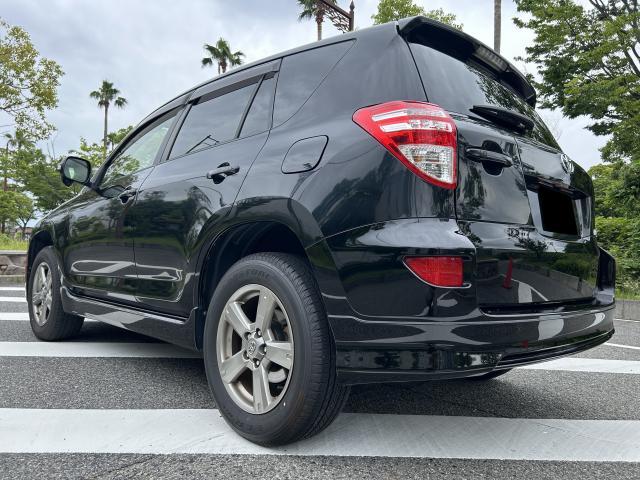 Toyota RAV4 2013-07 7805437-14