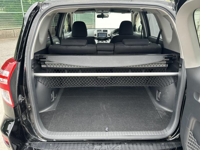 Toyota RAV4 2013-07 7805437-18