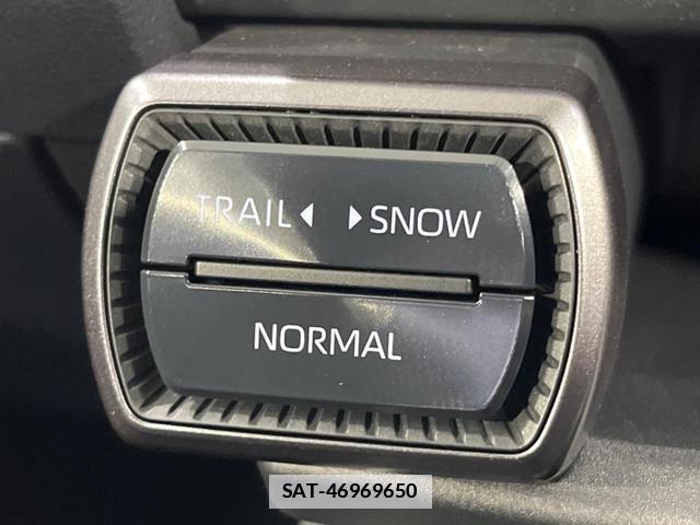 Toyota RAV4 2026-05 7806359-4
