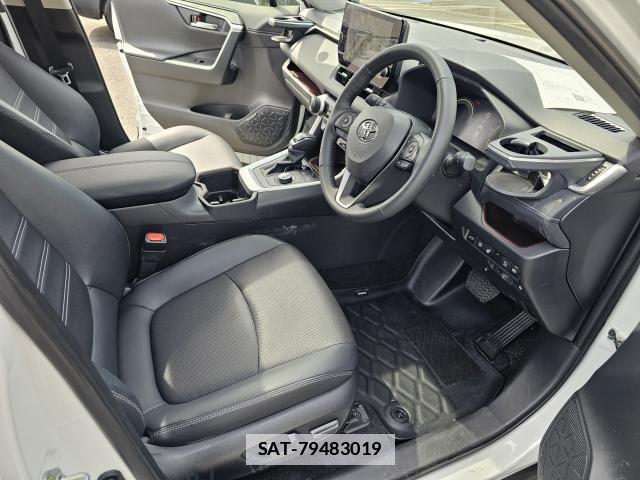 Toyota RAV4 2025-06 7809932-8