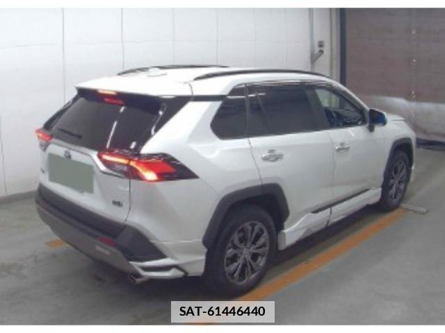 Toyota RAV4 2025-01 7811084-1